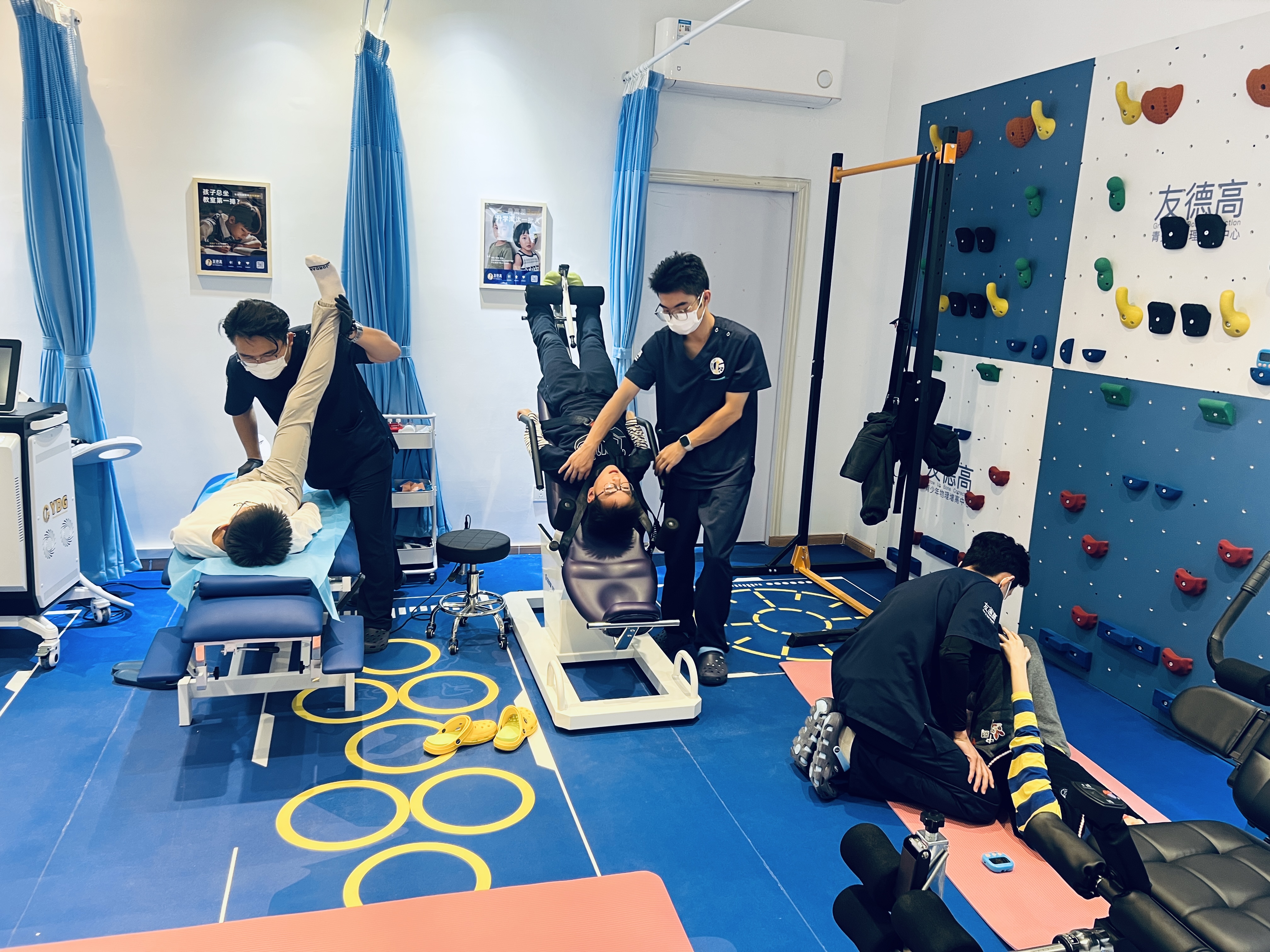 半年狂开30+直营中心,友德高做对了什么?